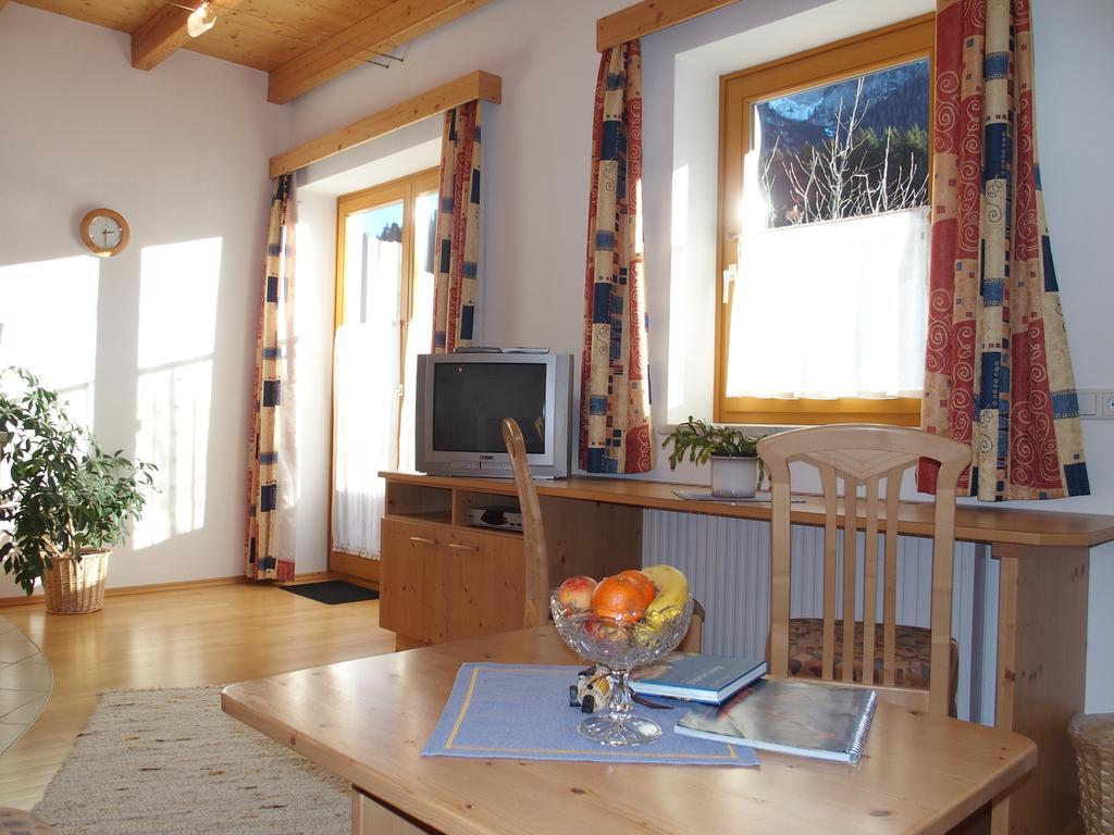 Bauernhof Ober Apartment Birnbaum Ngoại thất bức ảnh