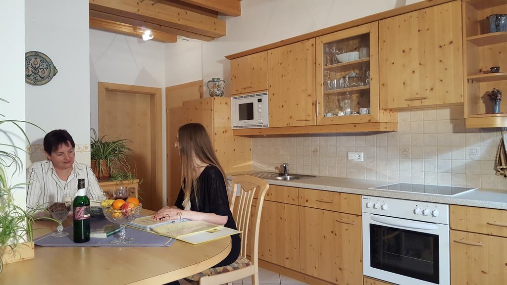 Bauernhof Ober Apartment Birnbaum Ngoại thất bức ảnh