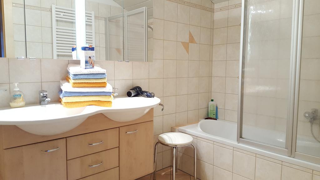 Bauernhof Ober Apartment Birnbaum Ngoại thất bức ảnh