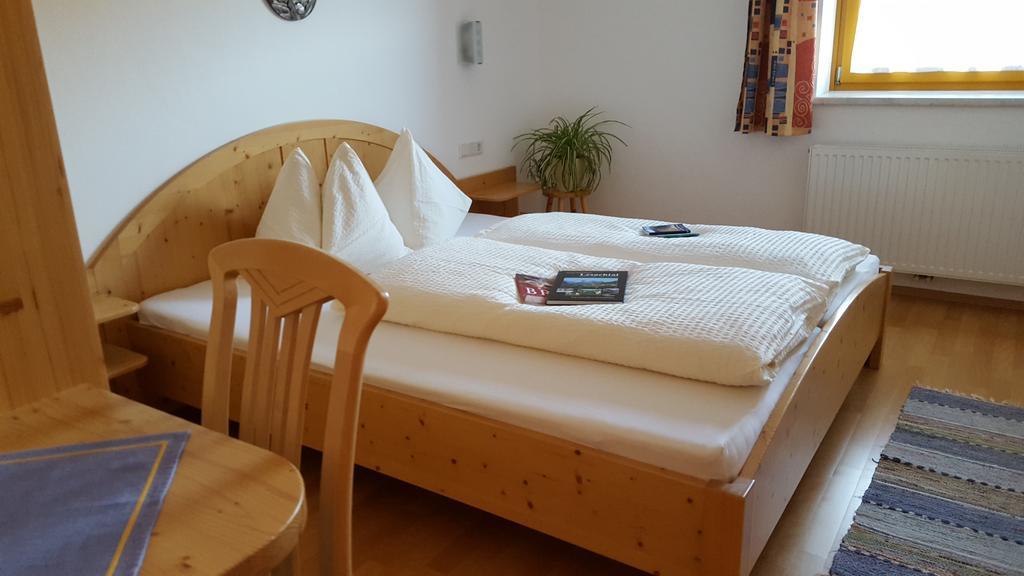 Bauernhof Ober Apartment Birnbaum Ngoại thất bức ảnh